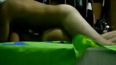 Horny Desi reveals her gorgeous body and fkd