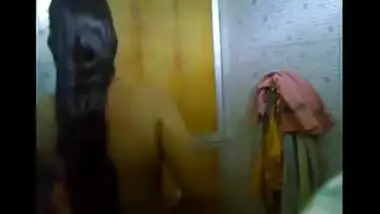 South Indian Aunty Bath New Videos