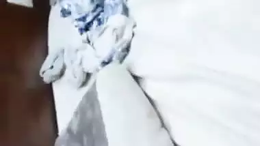 Unmarried couple’s hotel sex MMS in the doggy style