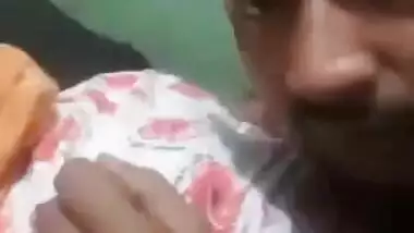 Desi lover gf boobs suck