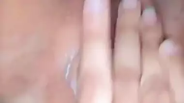 Nude videos online of sexy viral Indian girl nude