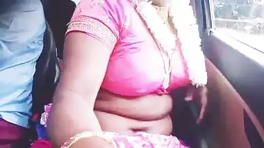 Indian car sex. beautiful saree housewife with boyfriend cheating romance. Telugu dirty talks. Sex story.