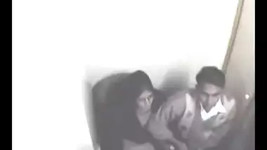 Big ass indian housewife from Mumbai pumping...