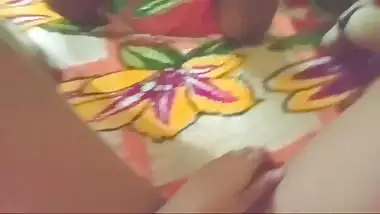 Busty Tamil Girl Makes Amateur Sex MMS With Boyfriend